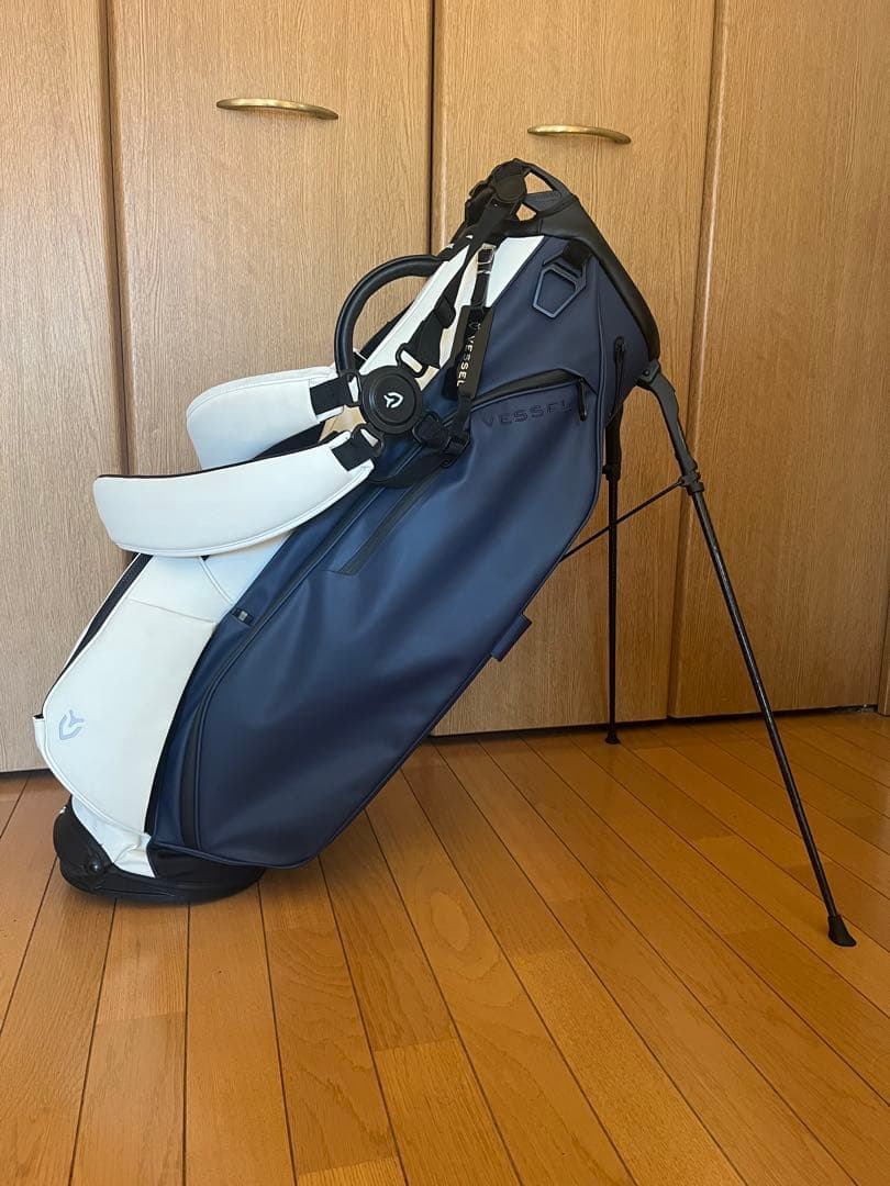 VESSEL Player3.0スタンドゴルフバッグ ネイビー/ホワイト