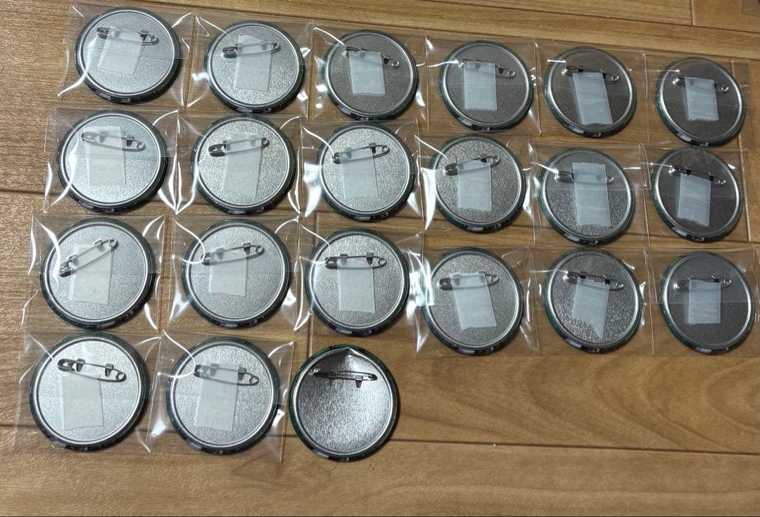 dr.stone theキャラ ブラックスーツ 缶バッジ 21個 石神千空 A