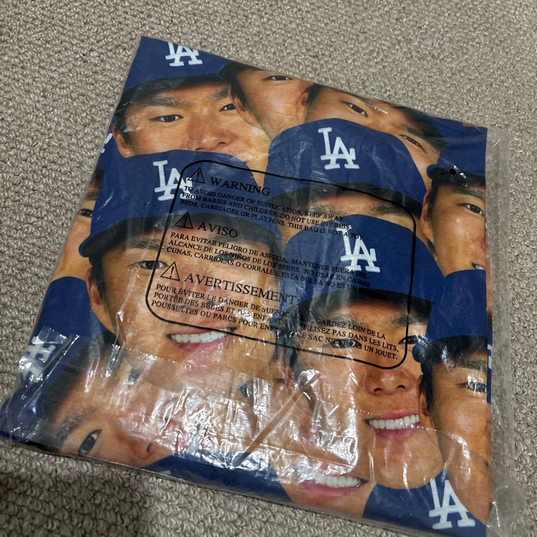 新品未使用未開封　山本由伸　Tシャツ 2XL