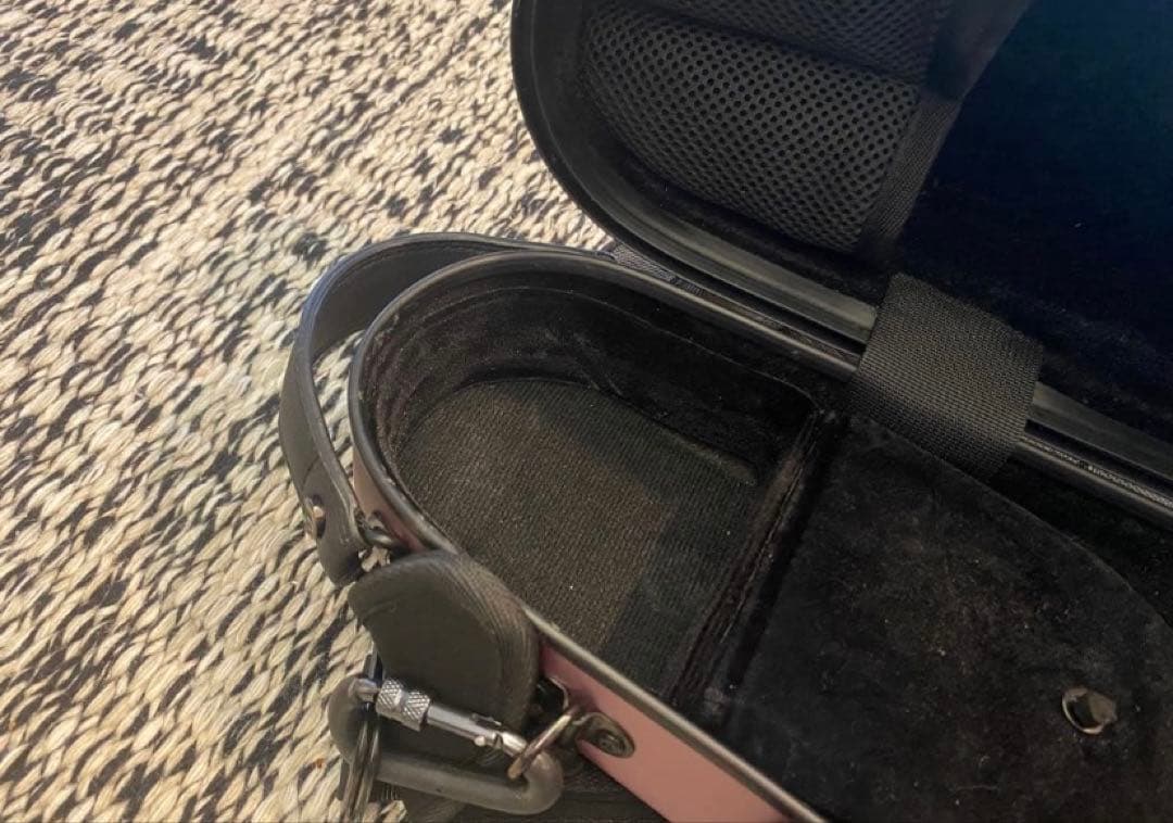 カーボンマック バイオリンケースCFV-2S サテンピンクゴールド　楽譜入れ付