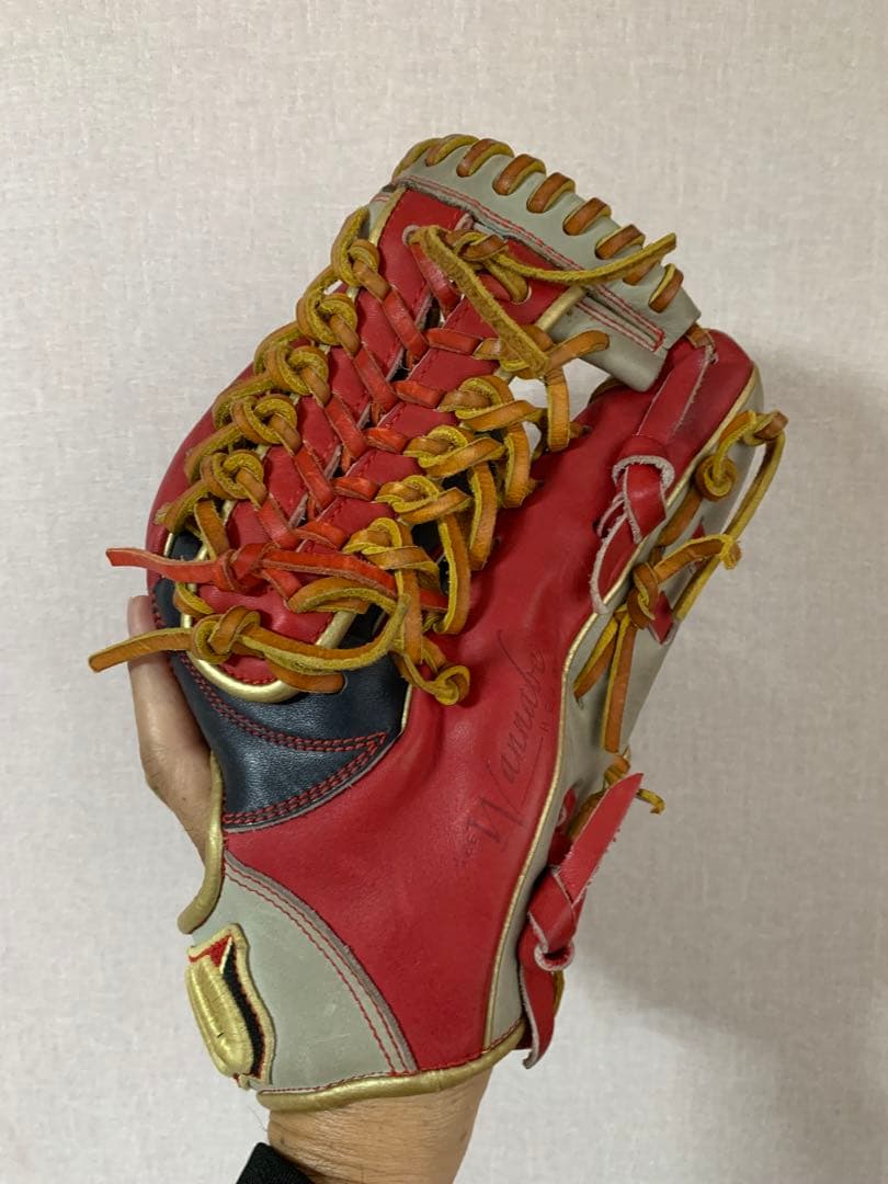 ウィルソン　ワナビーヒーロー　軟式グローブ