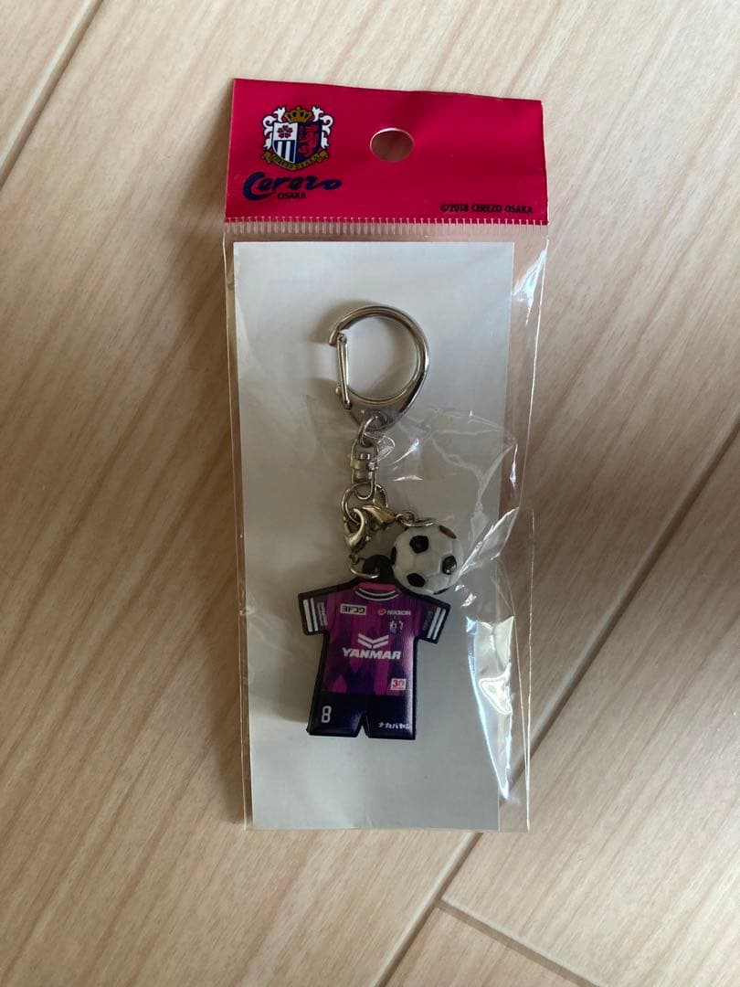 セレッソ大阪 香川真司 リミテッドユニフォームXL キーホルダー 2点セット