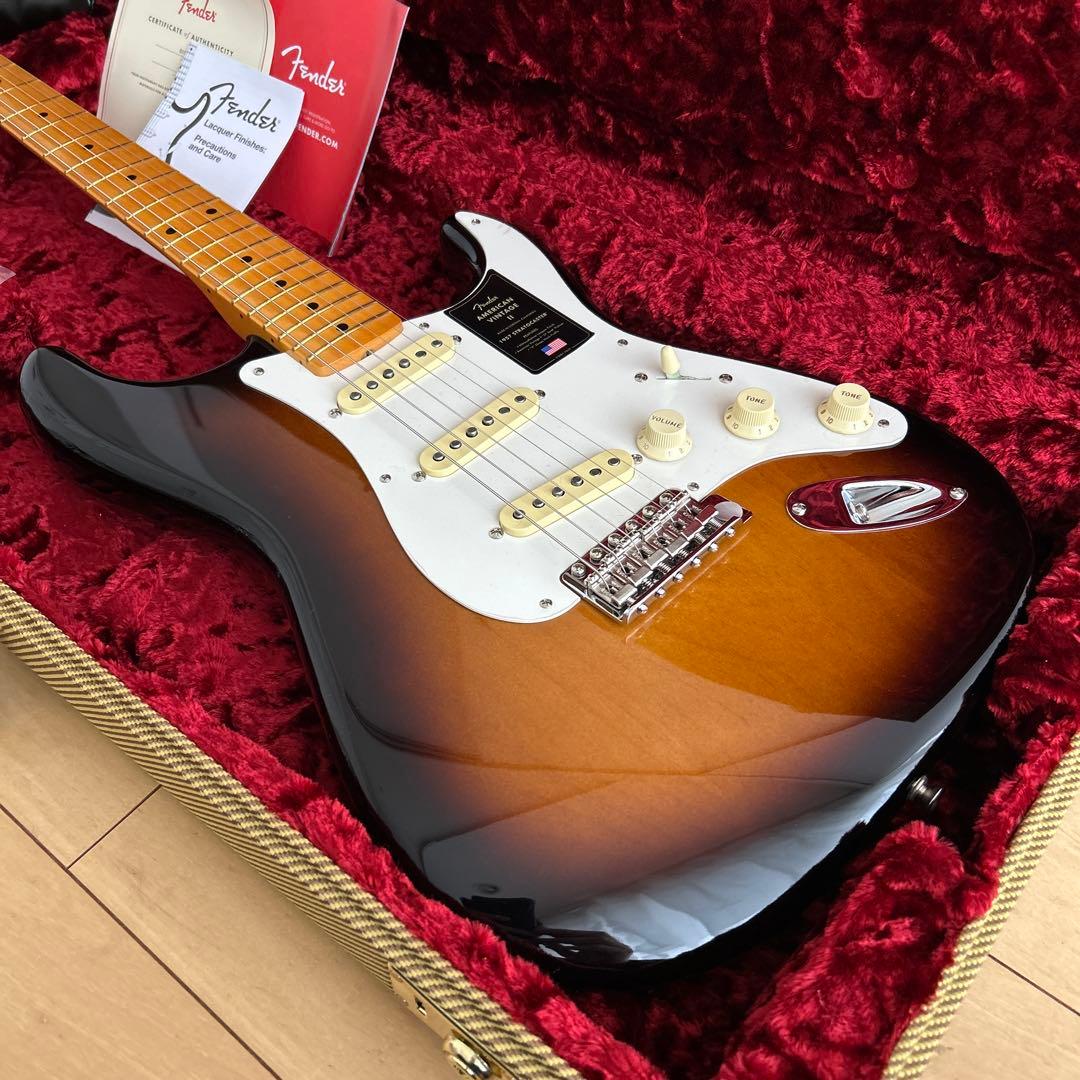 タンさん　定価35万超【美品】Fender アメビンII 57ストラト