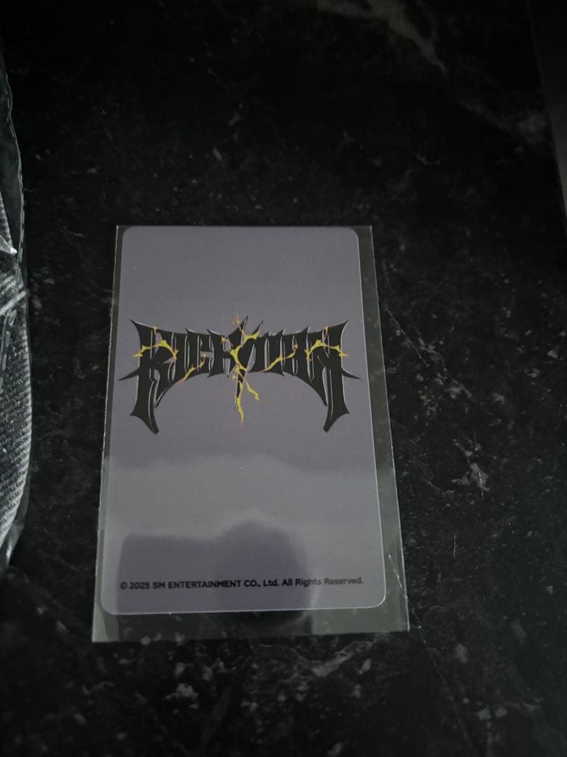 aespa カリナ rich man 中華md 帽子 キャップ トレカつき