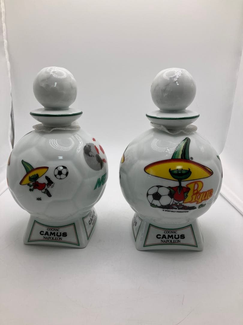 【未開栓】CAMUS メキシコ86 サッカー陶器ボトル 2本セット
