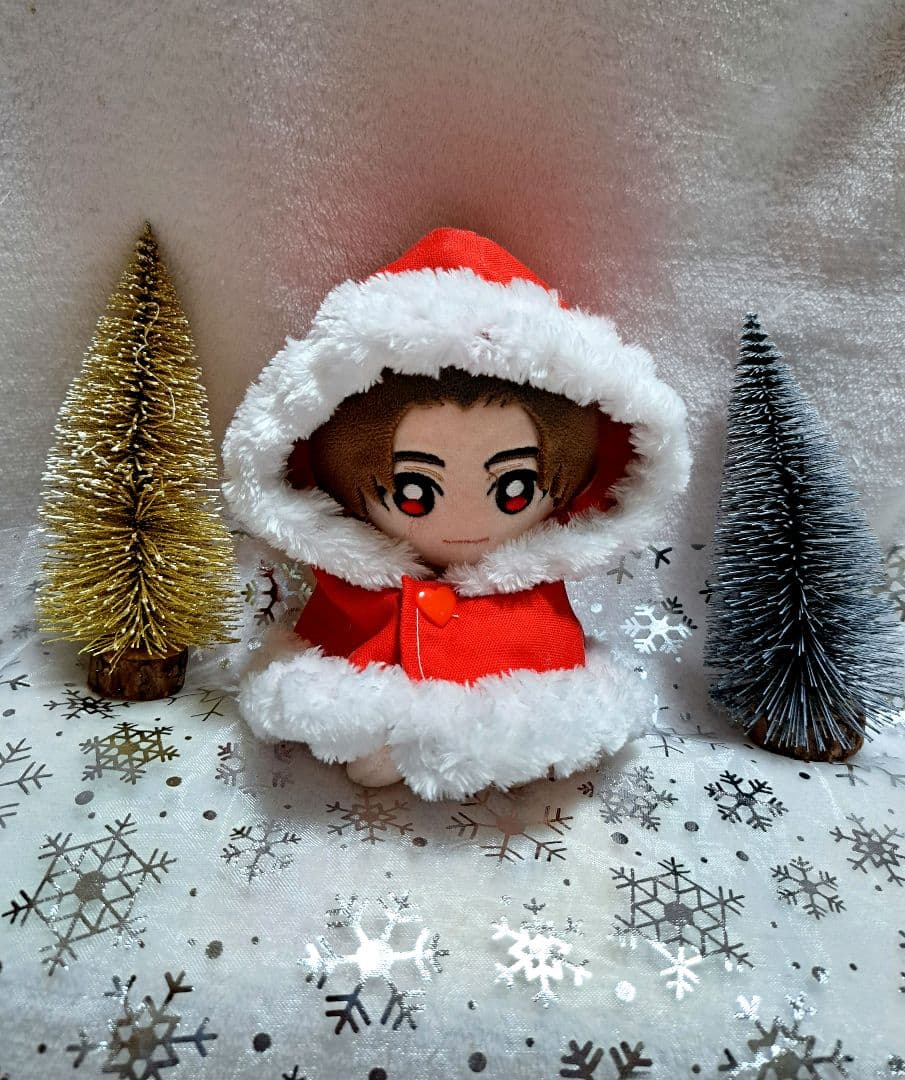 ちびぬい　ハピぬい　ちびスト　なにわ男子　クリスマス　ポンチョ　衣装　服