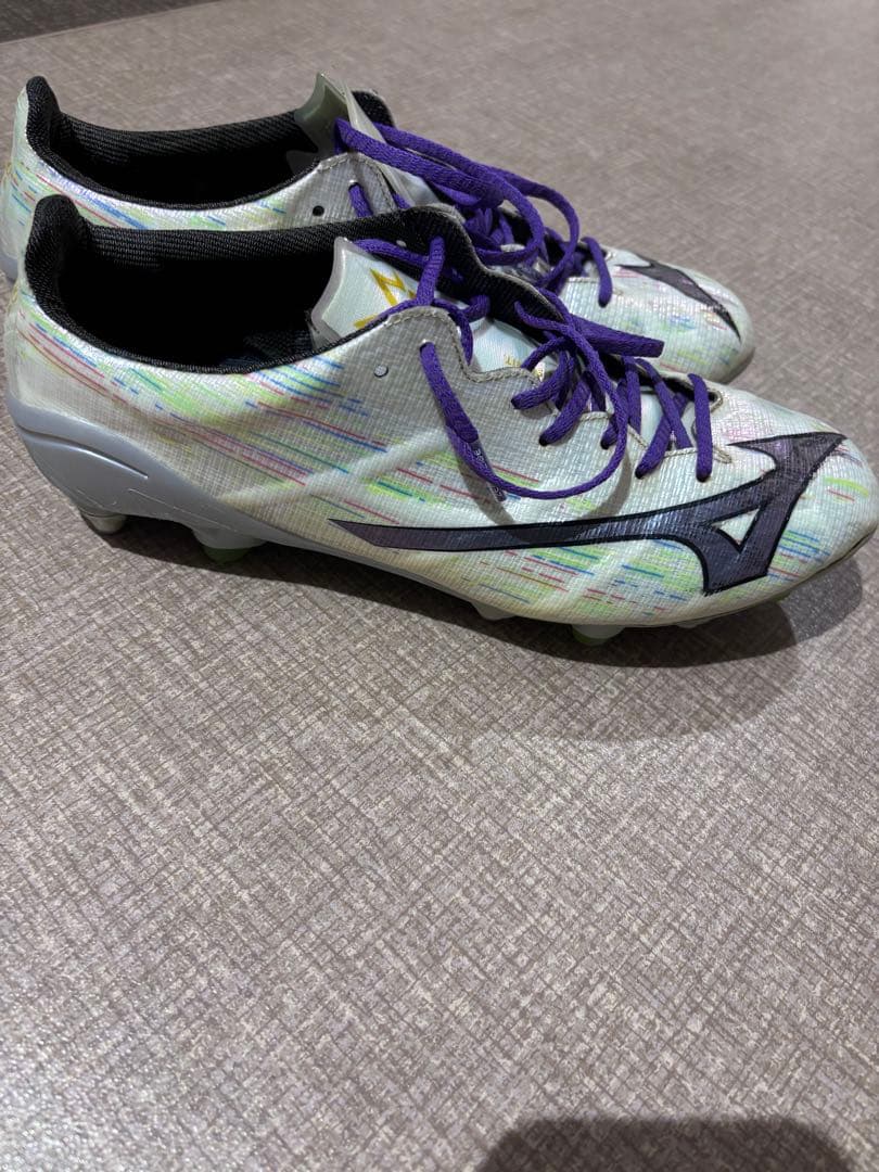 ミズノアルファII JAPAN MIX 取替式(サッカー／フットボール)