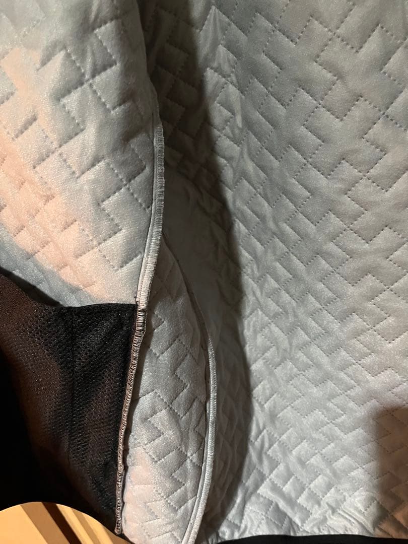 ☆未使用　2025年モデル　ニューバランスゴルフウェア アウター 防風 中綿