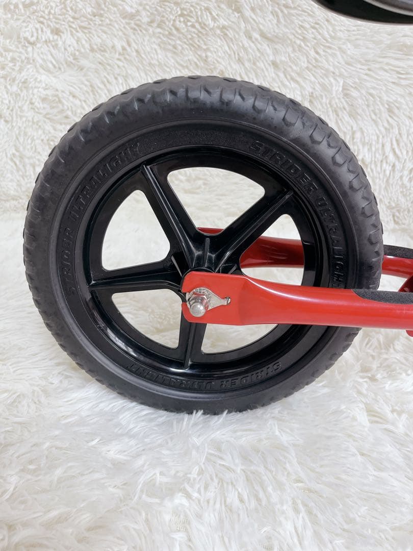 STRIDER SPORTS ストライダー スポーツ 12インチ 赤