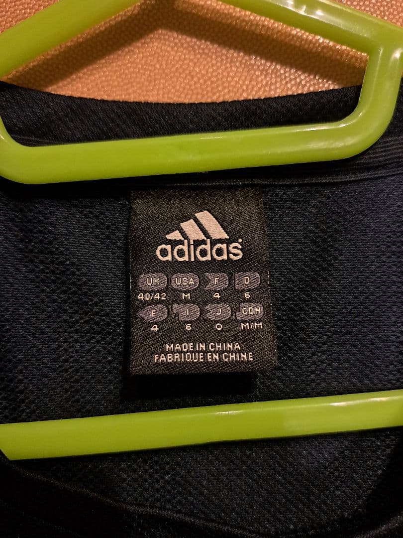 adidas レアル・マドリード ノースリーブ練習着 サイズO