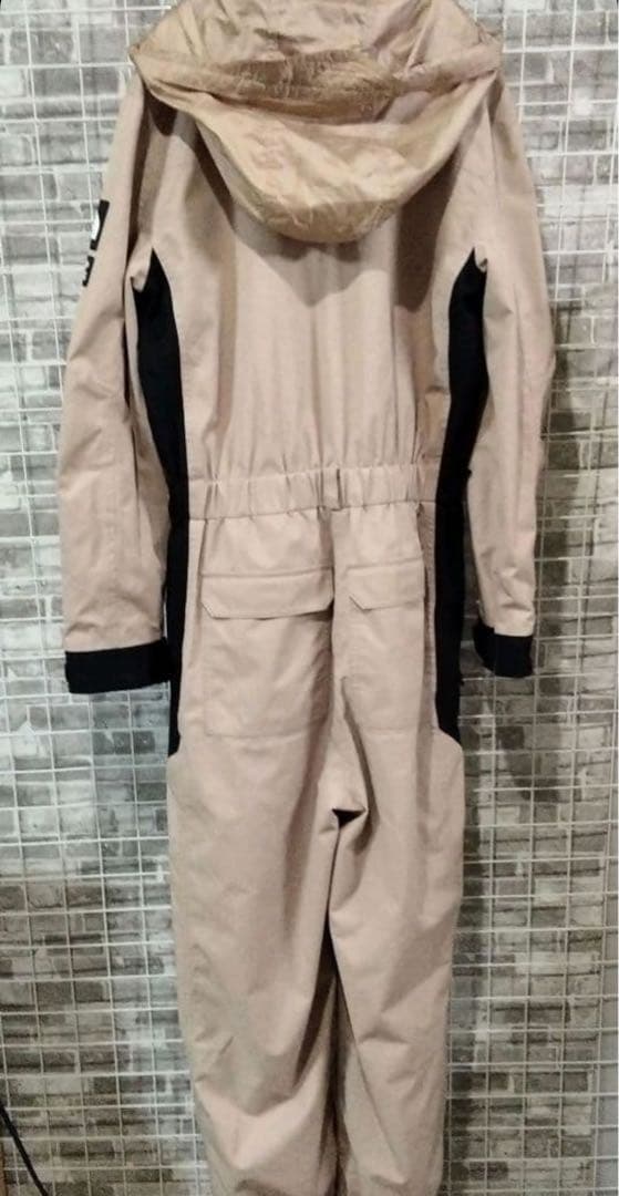 ★ ノースフェイス　ドライベント　スキーウェア　オールインワン　ベージュ