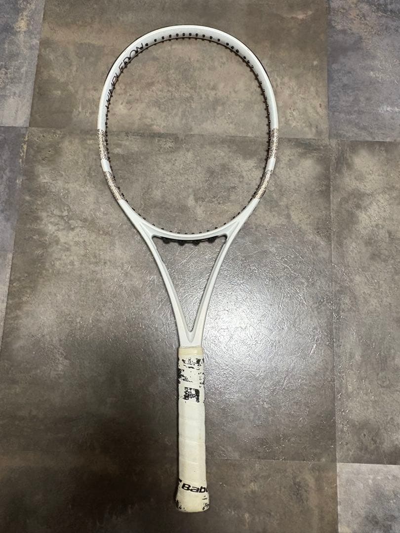 Babolat ピュアストライク チーム ウィンブルドン限定モデル