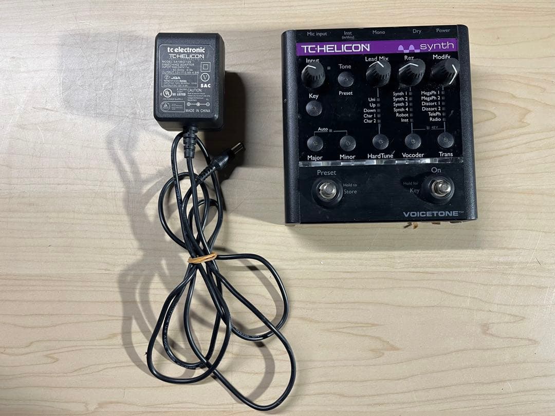 ■TC-HELICON Voicetone Synth ボーカルエフェクター