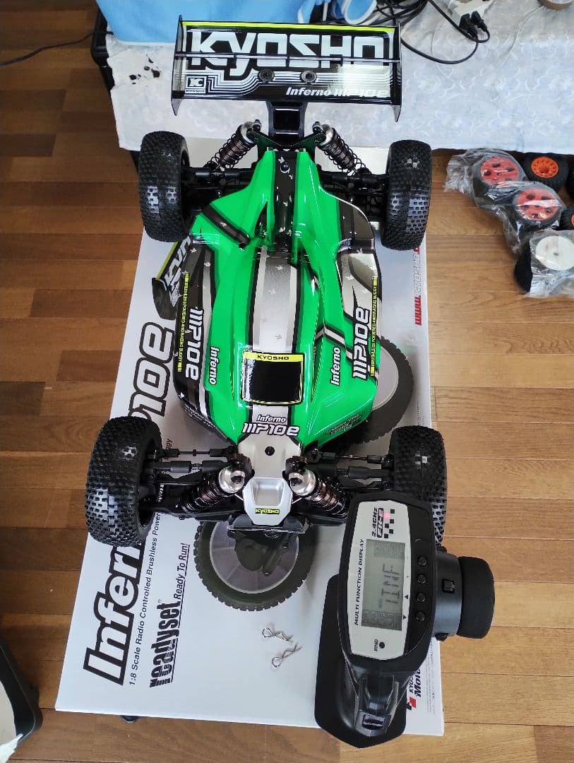 Kyosho Inferno MP10 ホビーラジコン