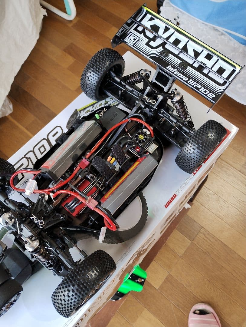 Kyosho Inferno MP10 ホビーラジコン