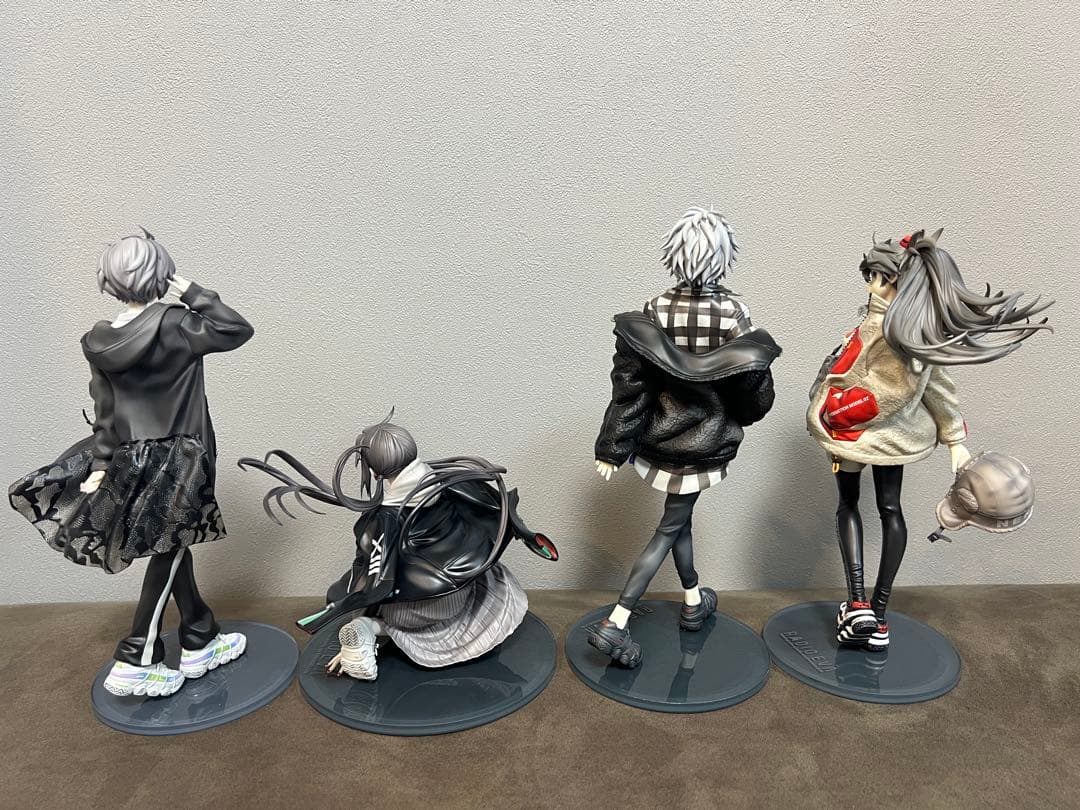 RADIO-EVA ストリートファッション フィギュア 4体セット
