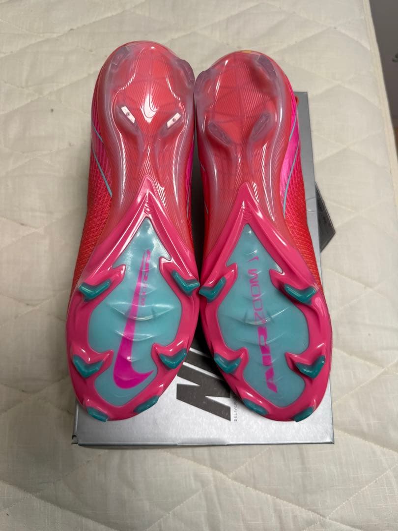 【新品】NIKE マーキュリアルヴェイパー16 エリート FG