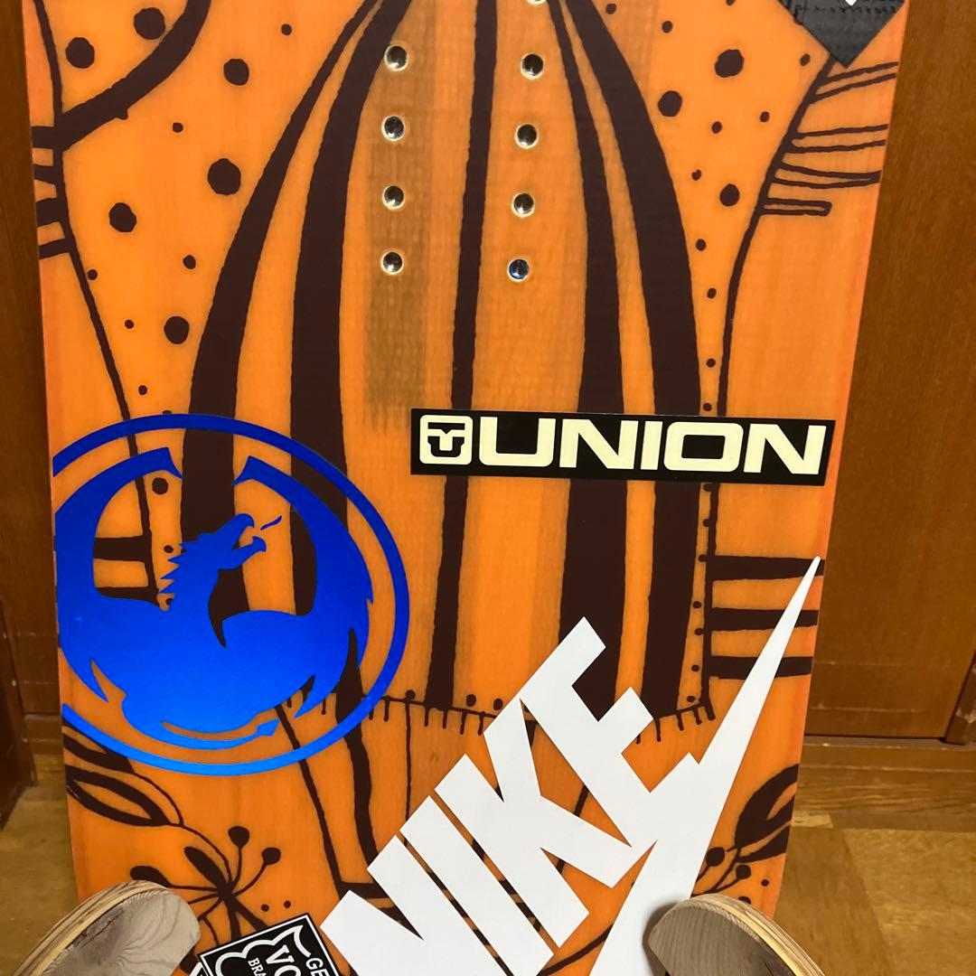 43 SLASH スラッシュ　gigiruf ギギラフ　スノーボード 156