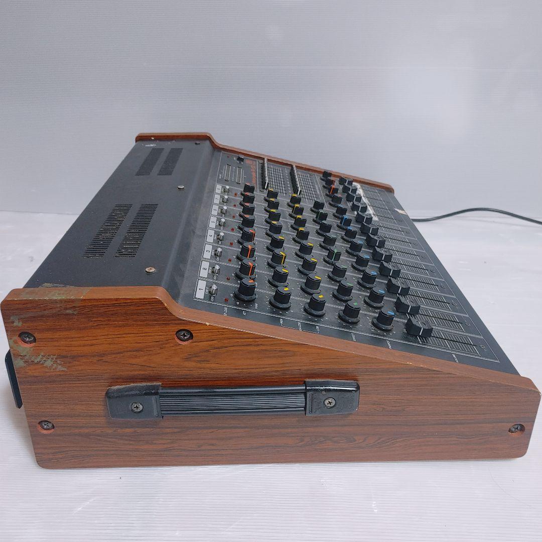 Roland PA-150 アナログミキサー スプリングリバーブ内蔵　137