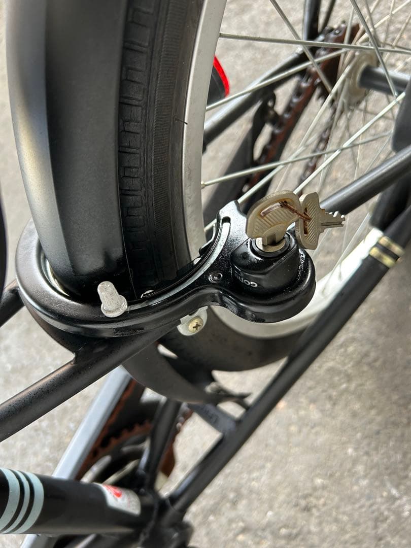 子供用２０インチオートライト付き　名古屋市近郊手渡限定名古屋市中村北区配送無料