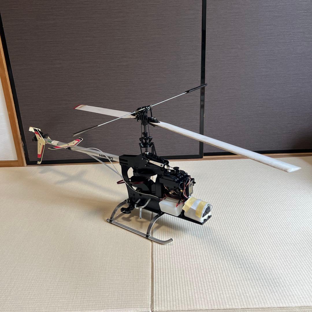 ヘリコプター (エンジン、プロポ付き )ホワイト