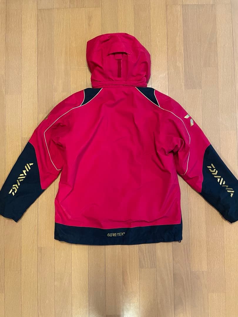 【中古美品】ダイワ ゴアテックス プロダクト ハイロフト ウィンタースーツ