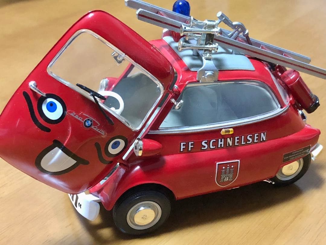 ★絶版レア！￼レベル1/18￼  イセッタ 250 シュネルゼン￼消防車