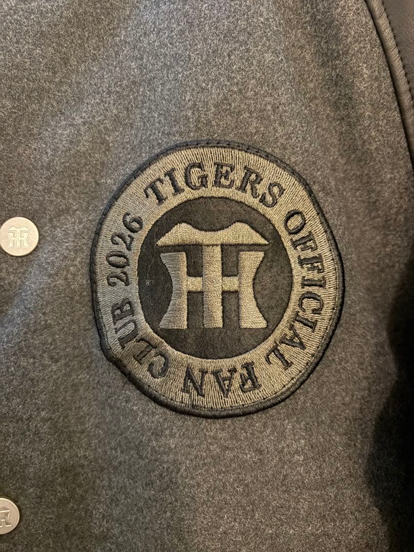 阪神タイガースFCダイヤモンドプラス会員特典・セミオーダースタジアムジャンパー