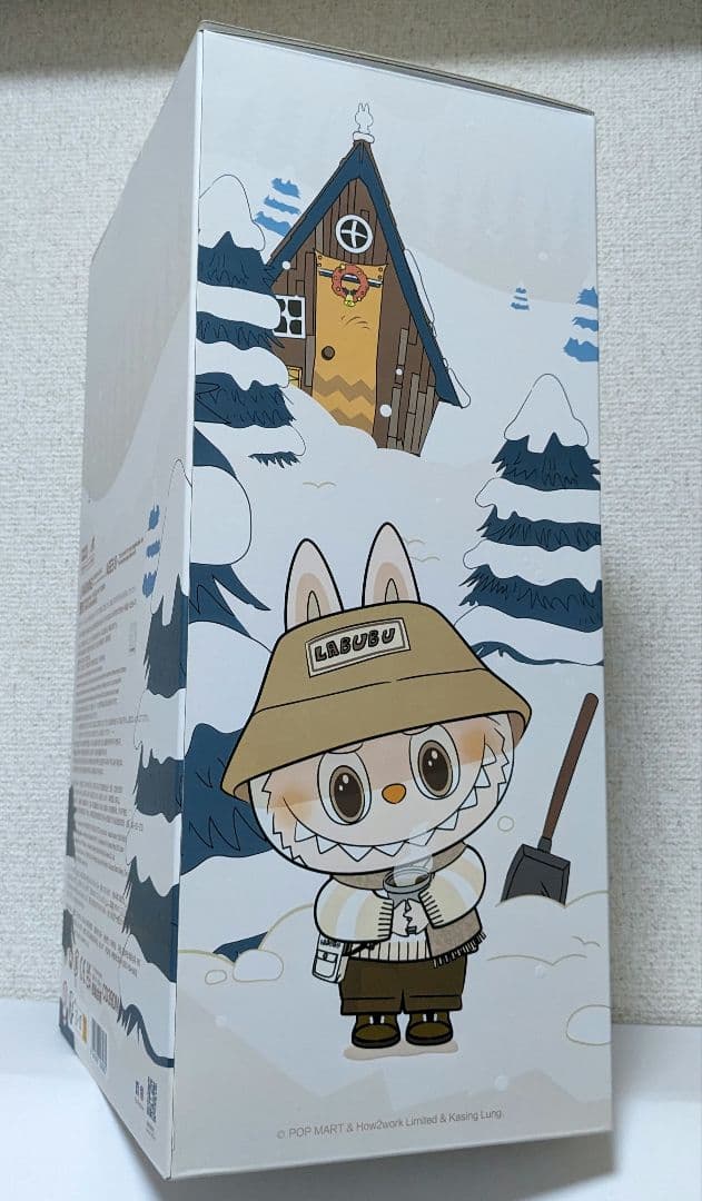 POPMART　THE MONSTERS DRESS BE LATTE