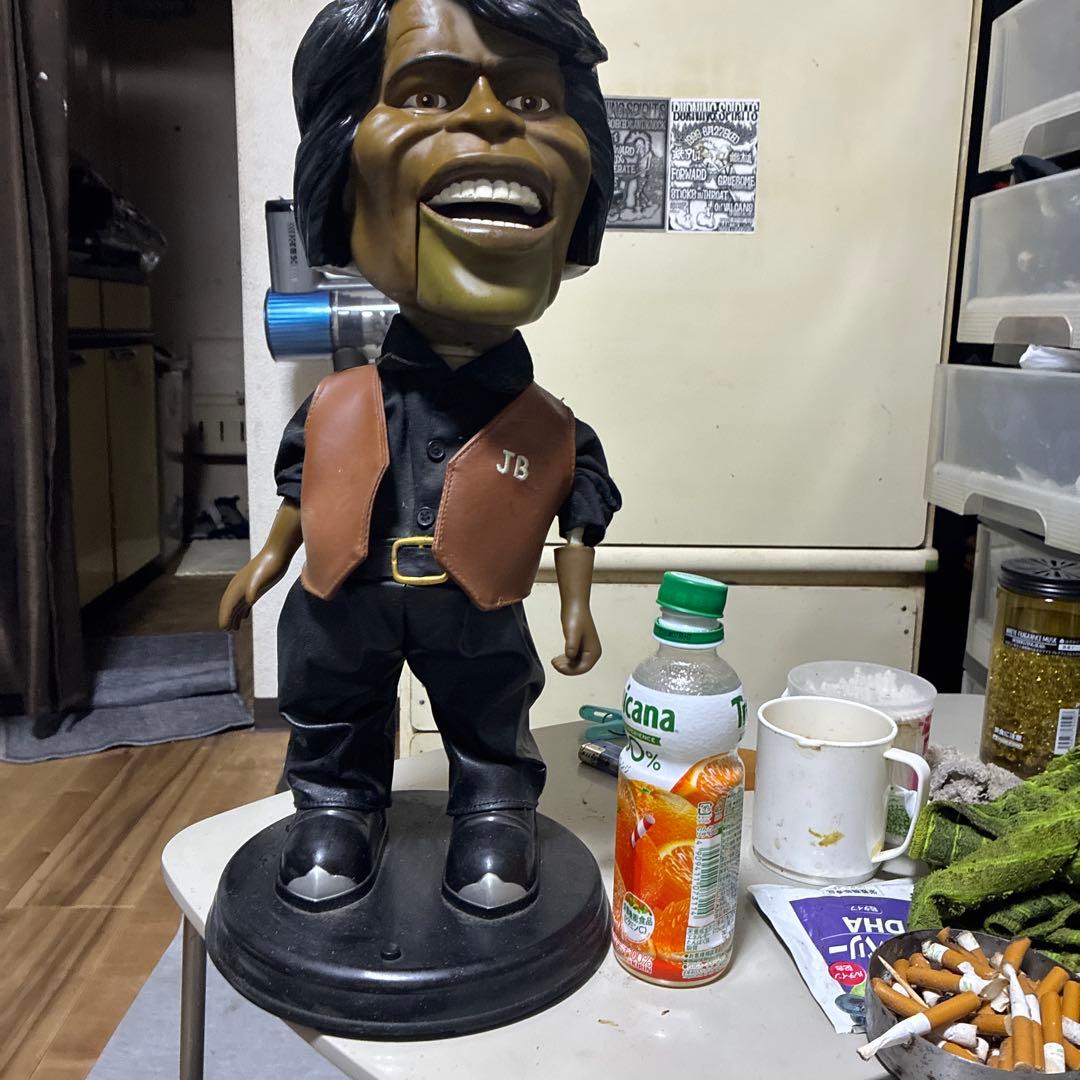 ジェームス・ブラウン人形