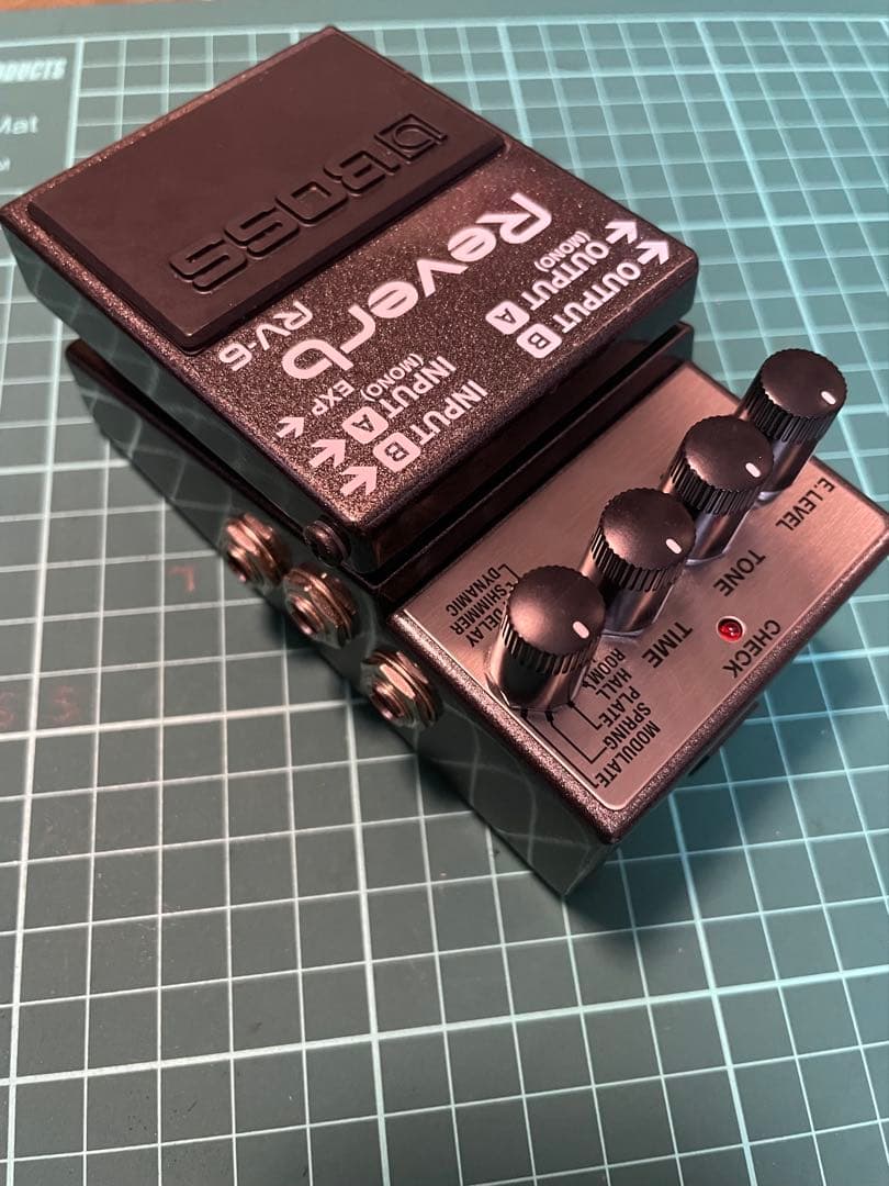 BOSS RV-6 リバーブエフェクター　箱有