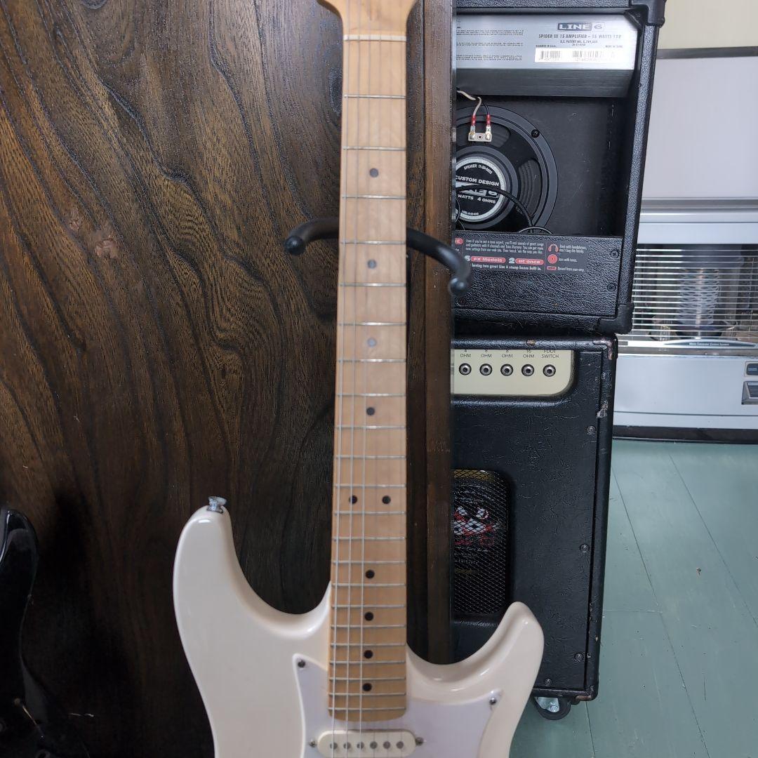 USB入出力ミディーギター　ホワイト 3ピックアップ　貴重‼‼