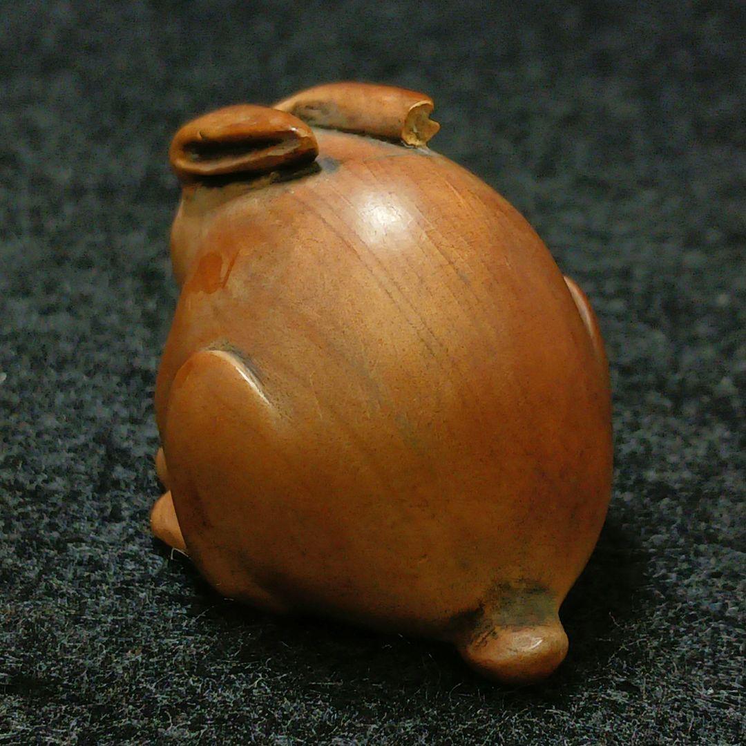 X115-3 江戸期名人 正直 古木彫 兎根付 玉眼 提物　ひ