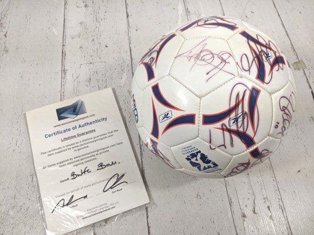 希少　中田英寿　直筆サイン入りボール　ボルトン(プレミアリーグ)他選手サイン