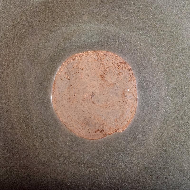 中国　龍泉窯　青磁　花文　三つ足大香炉　M　R8769