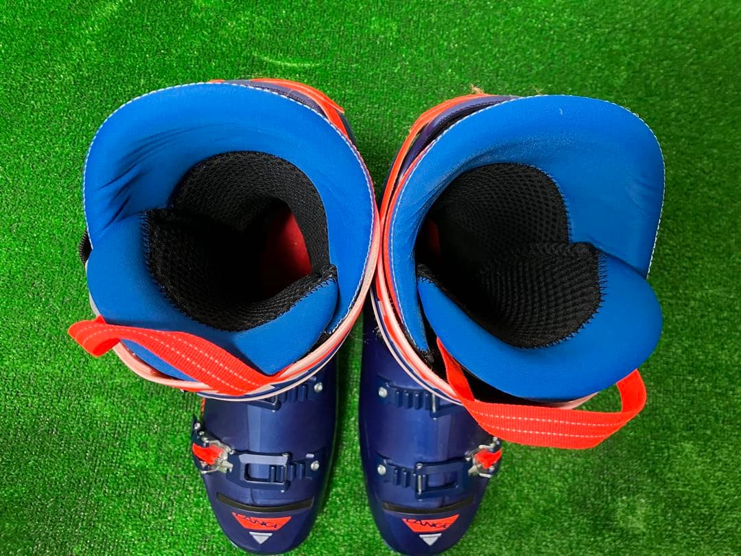 美品!!　LANGE　スキーブーツ　RS 130 LV　28-28.5cm