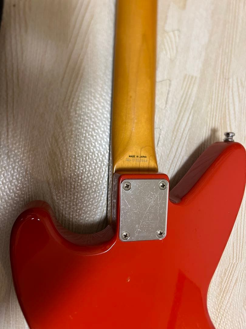 Fender  Cobain Jagstangジャグスタング