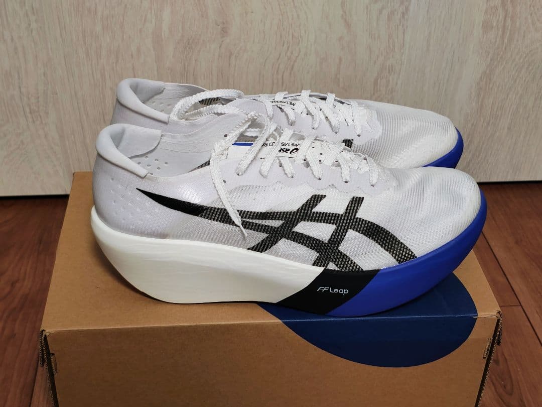 【新品未使用】ASICS SPEED RAY 25.5cm