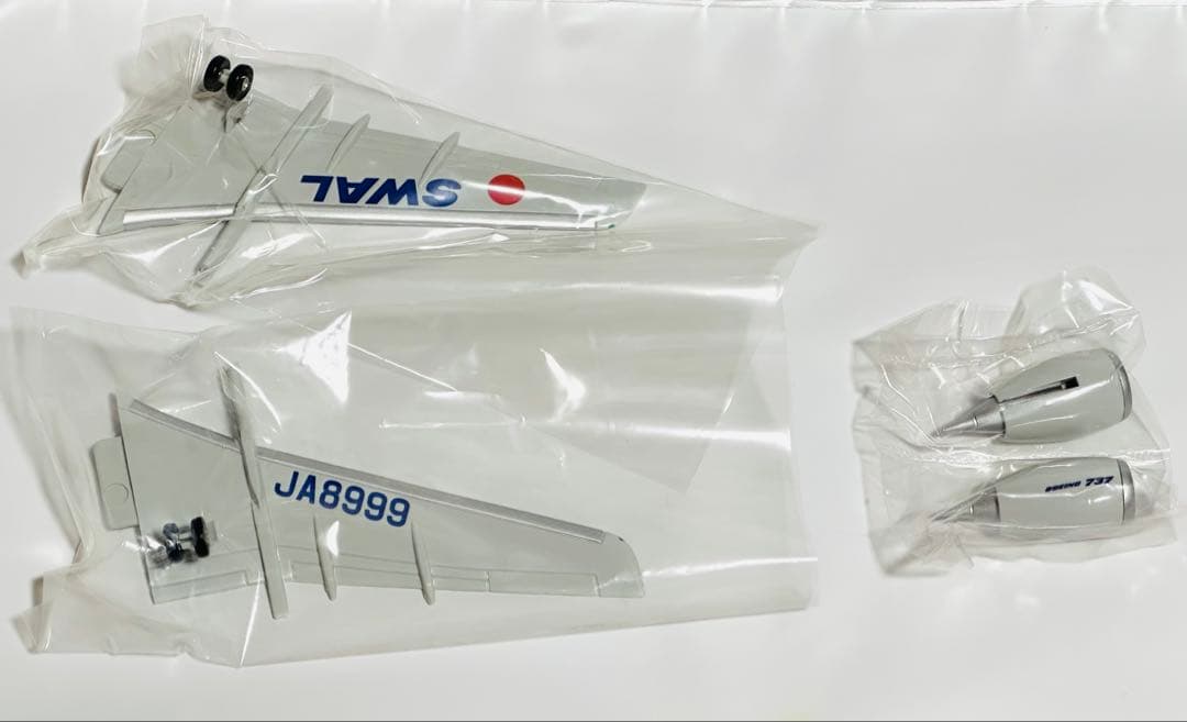 JALUX 1/400 737-400 南西航空SWALジェット