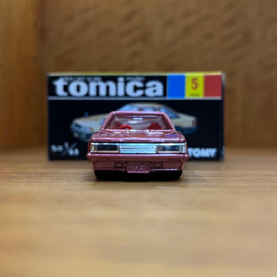 黒箱トミカNo.5トヨタ ソアラ2800GT小田急