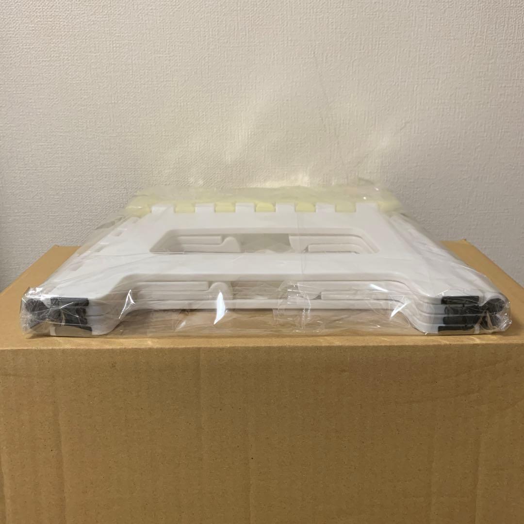 【限定版】　ポチャッコ　折りたたみスツール　踏み台　ミニ脚立