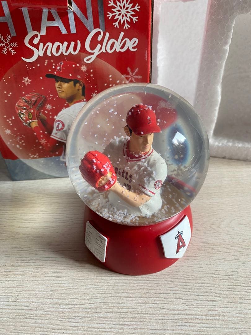 大谷翔平　エンジェルスシーズン記念スノードーム