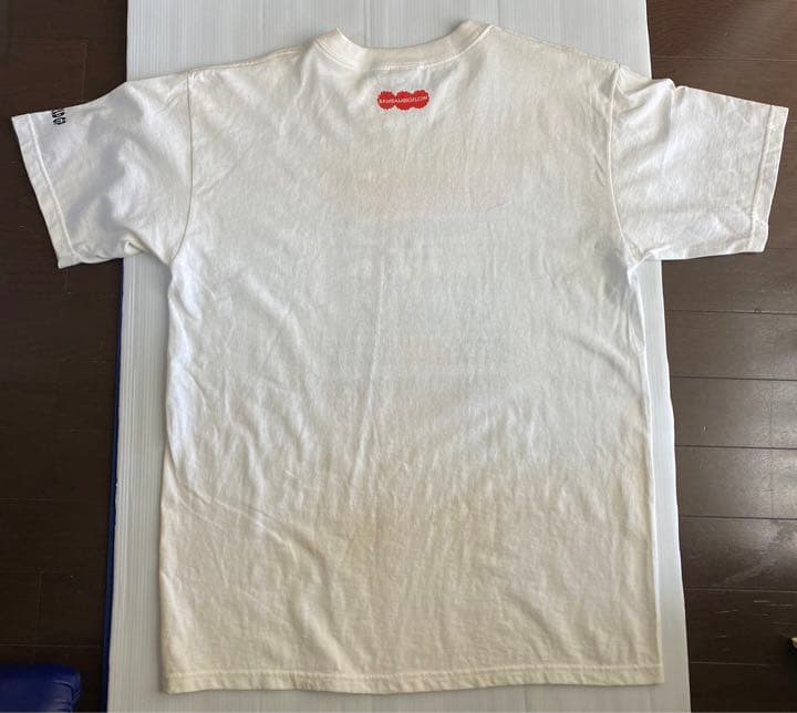 マーク・ハント 直筆サイン入りグローブ/Tシャツ