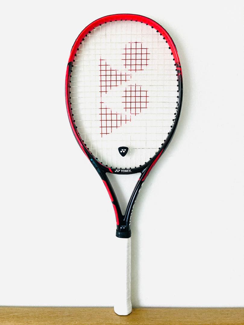 【希少】ヨネックス『ブイコアSV 98 VCORE』テニスラケット／G2／レッド