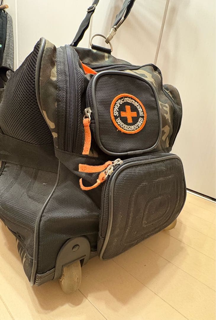 SPY スパイオプティク迷彩柄 2WAY スキーキャリーバッグ