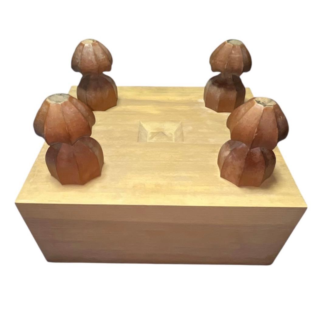 木製碁笥付き 碁盤　本蛤碁石・那智黒碁石33号　フルセット