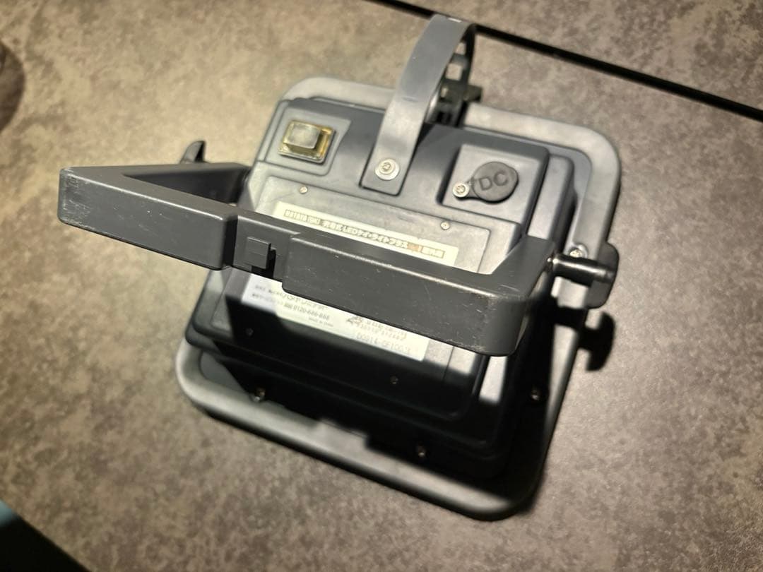 HATAYA☆屋外用充電式LEDライト（7.4V/13200mAh）8時間点灯