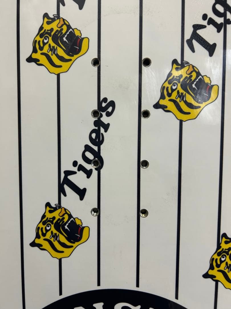 【激レア美品】阪神タイガース　スノーボード　板