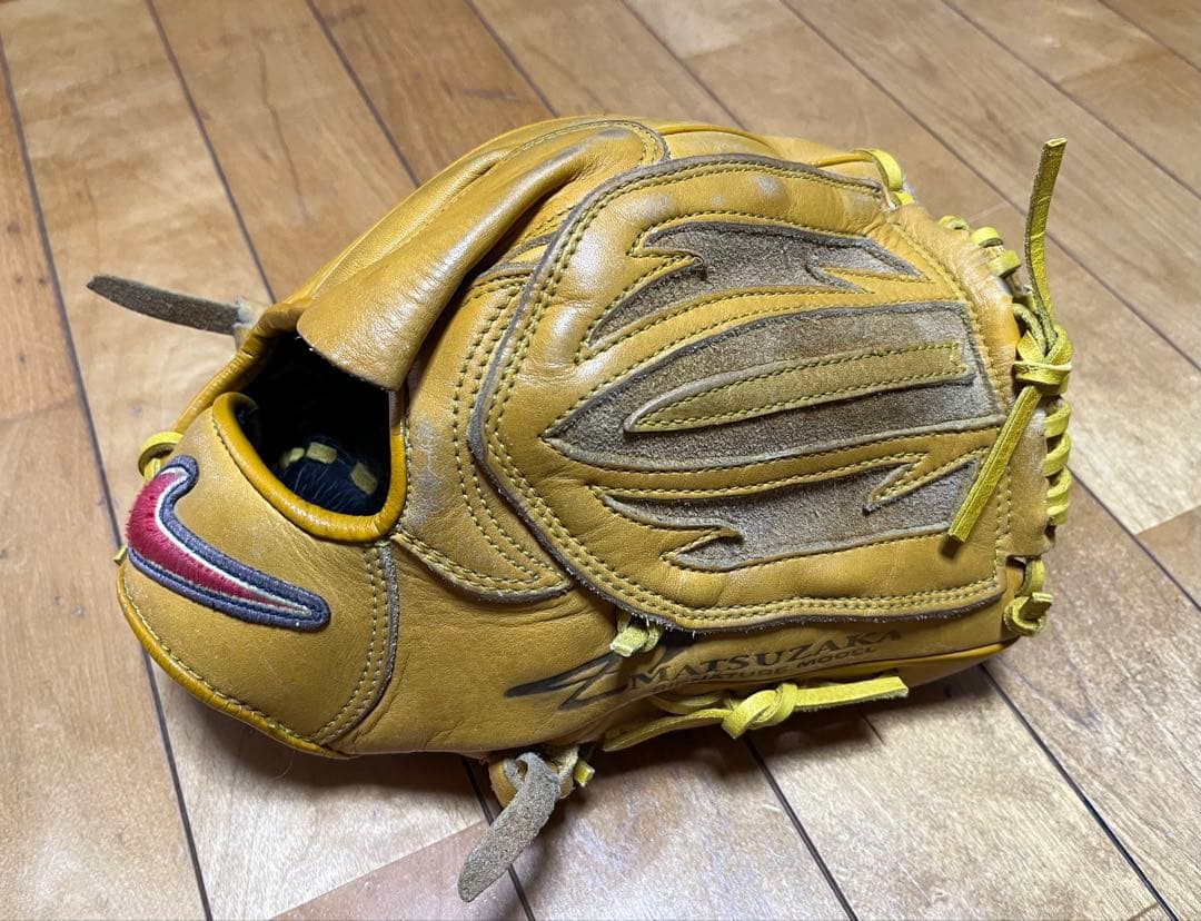 超稀少 Nike Signature Model 軟式グローブ イエロー
