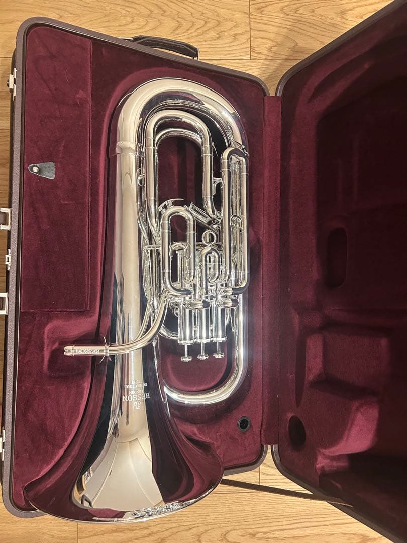 Besson BE767-2 ユーフォニアム 本体 ケース付き